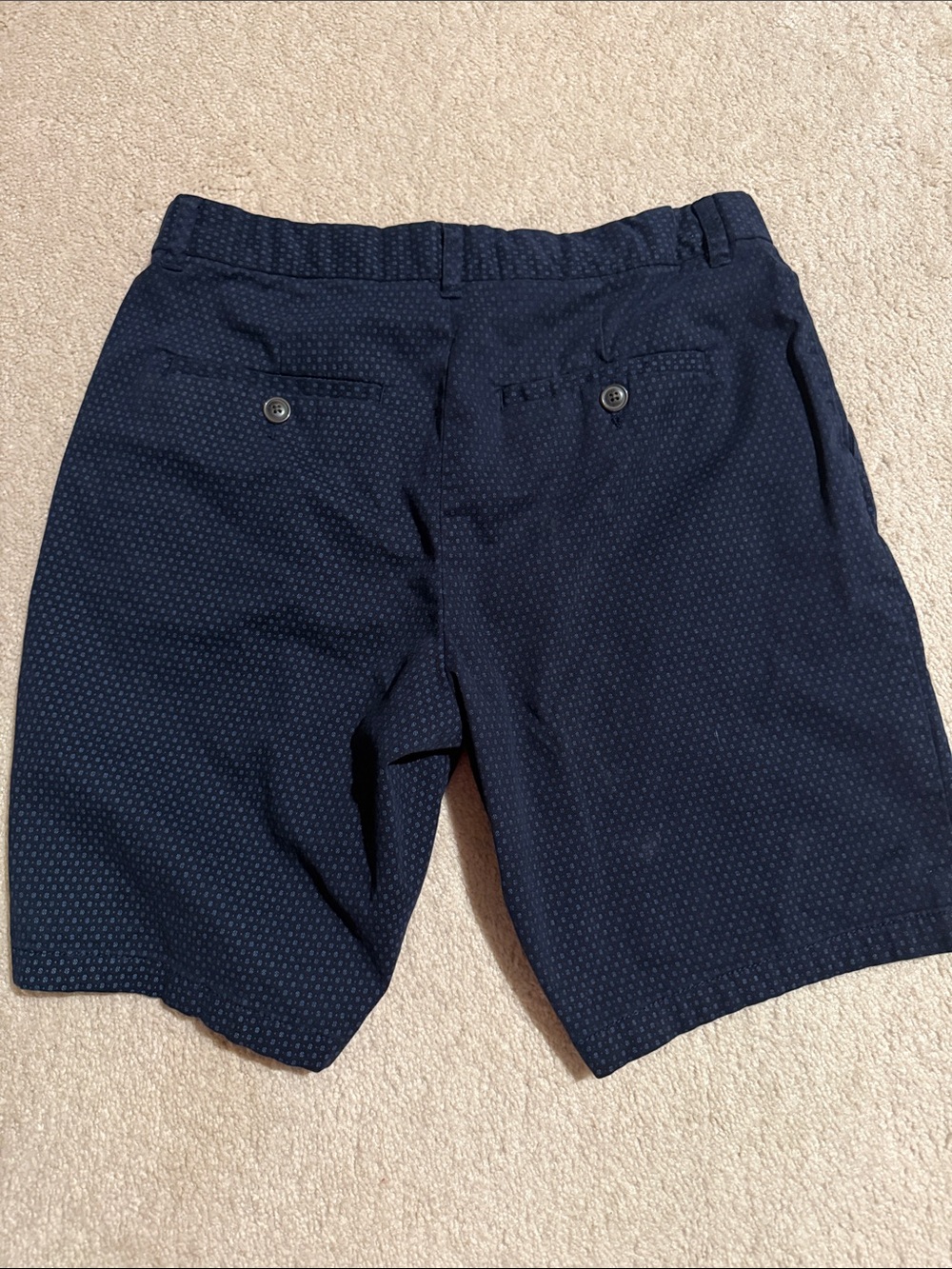 Men's Flat-Front Navy Shorts with Micro Pattern - Picture 4 of 4